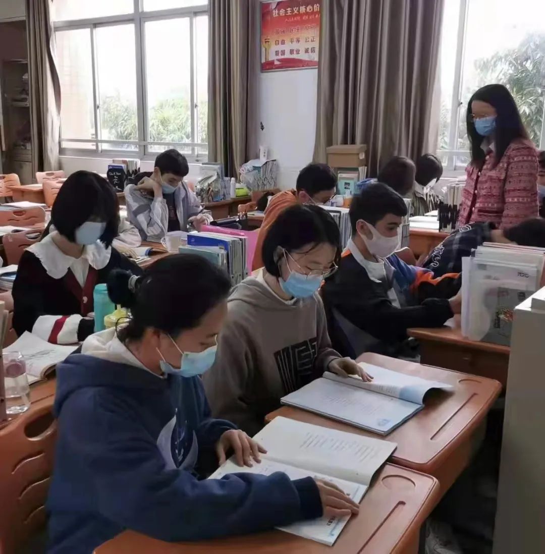 全力創(chuàng)建“無疫校園” 守護師生健康安全
