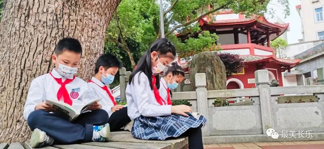讀書節(jié)，在這里有一場“圖書漂流”活動！