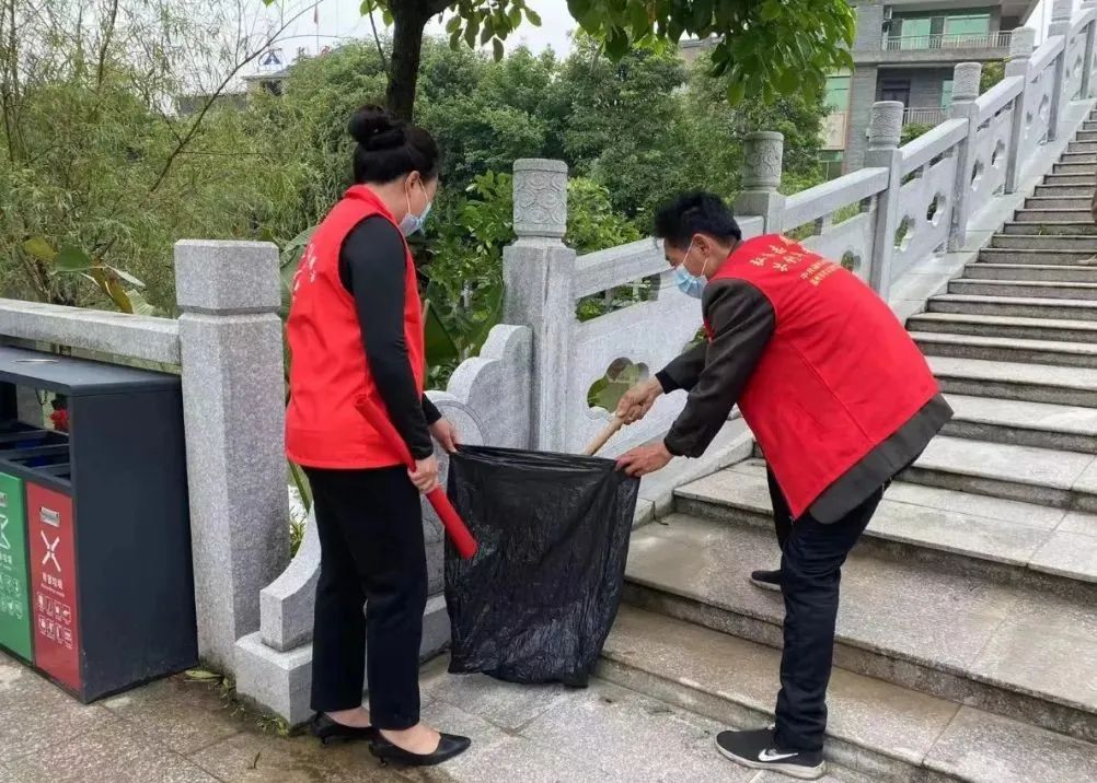 假期不放松，他們這樣過“五一”...