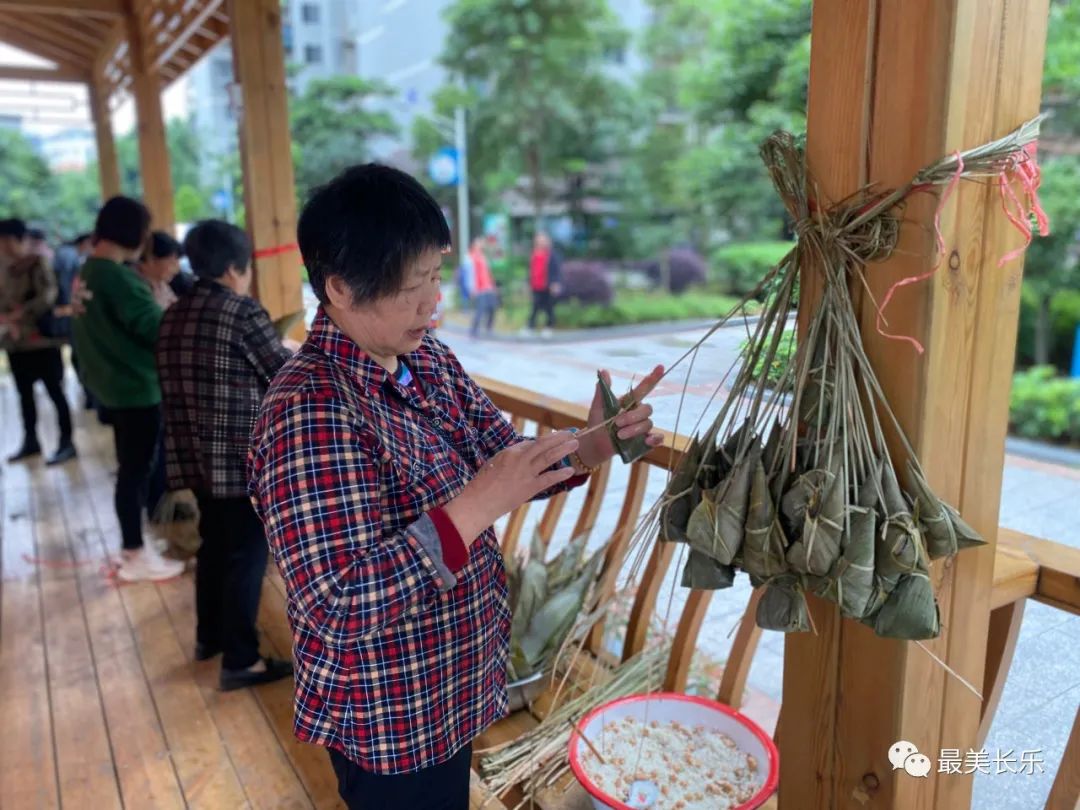【網(wǎng)絡中國節(jié)·端午】包粽子、做香囊、文藝表演……長樂“花式”迎端午