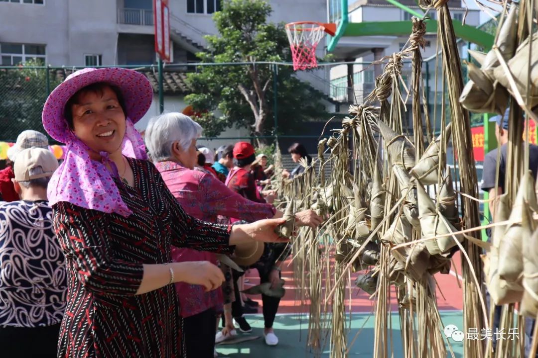 【網(wǎng)絡中國節(jié)·端午】包粽子、做香囊、文藝表演……長樂“花式”迎端午