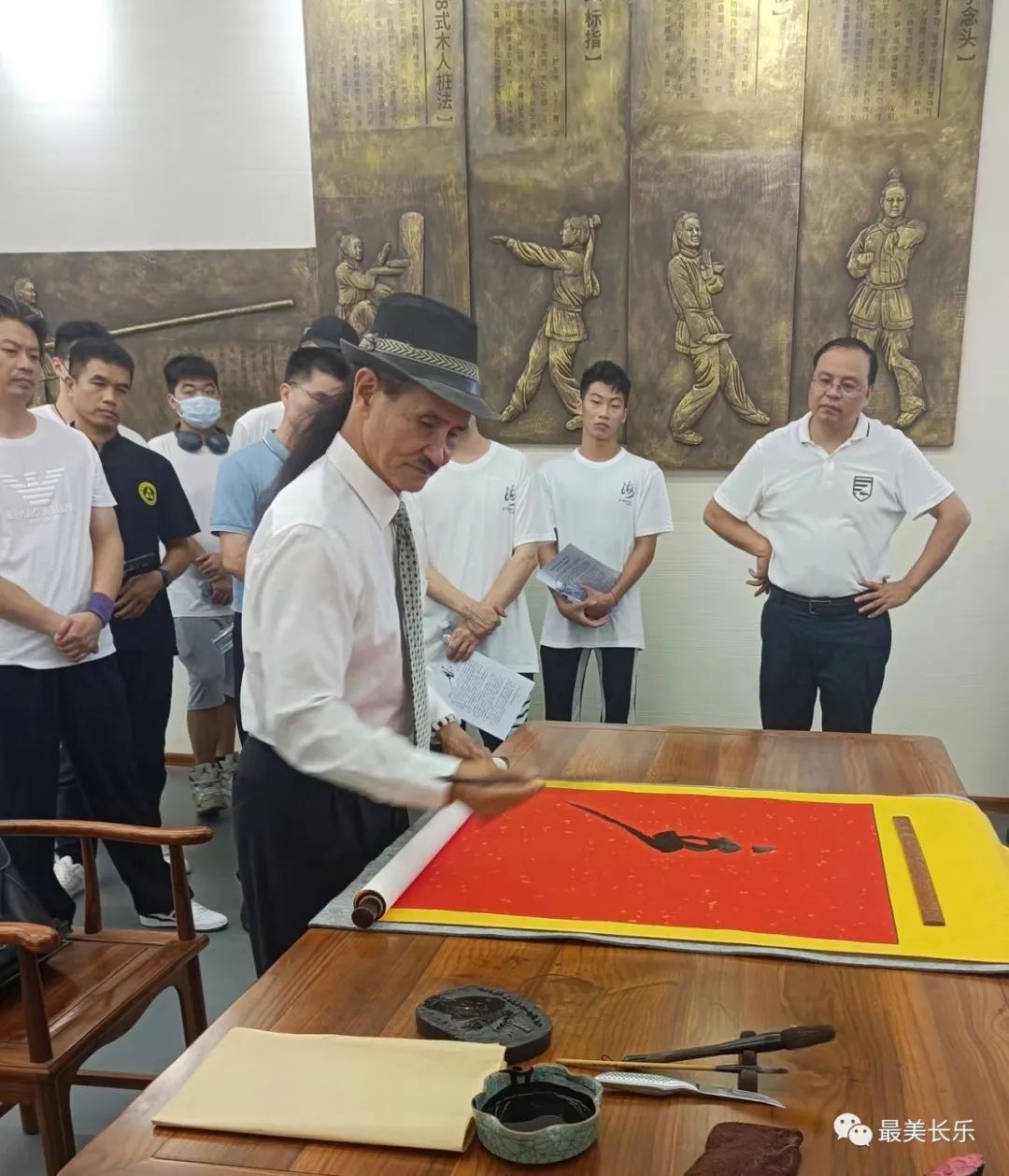 以武會(huì)友！兩岸武術(shù)界在航展演傳統(tǒng)武術(shù)！