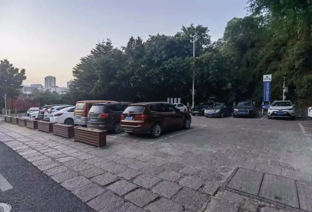 城區(qū)這兩處停車場要收費(fèi)了！下周一起！