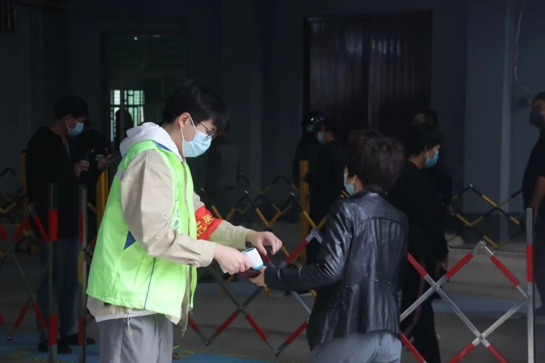 這抹“青春綠”，亮眼！