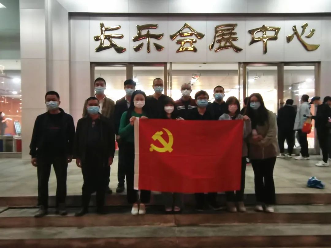 支援抗疫“過三關(guān)”，她是怎么做的？