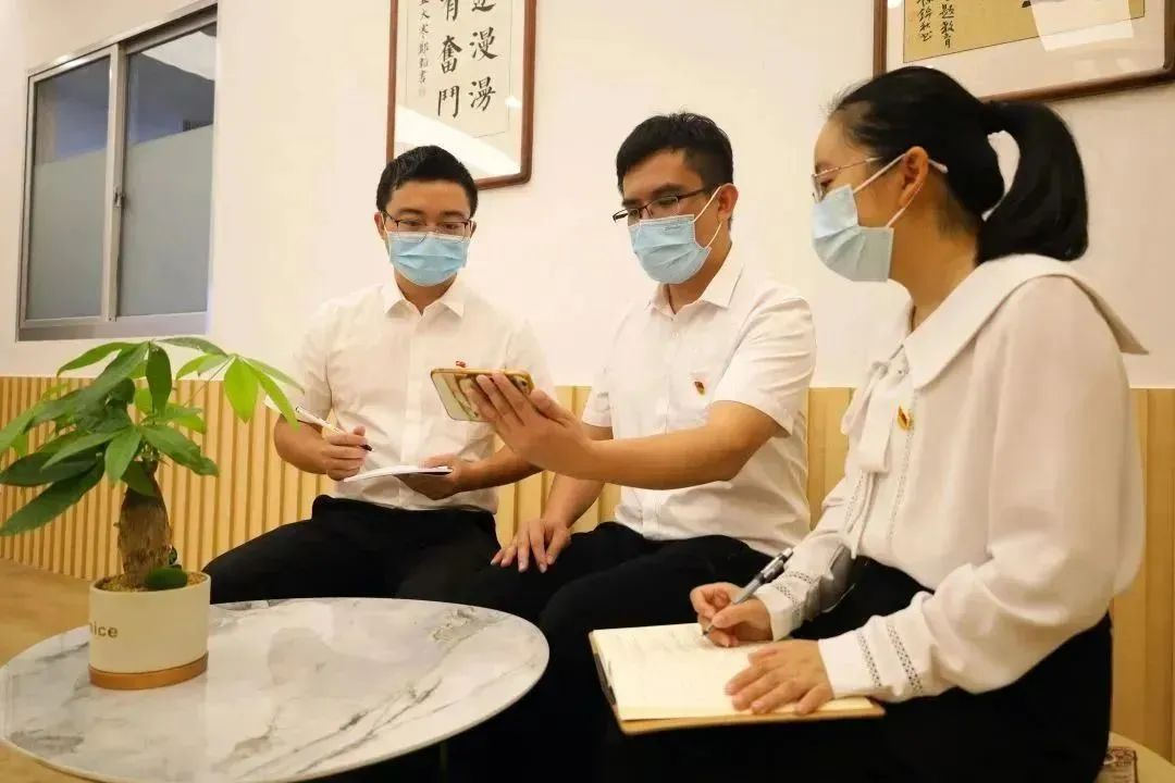 奮進(jìn)新征程，以高質(zhì)量黨建引領(lǐng)高質(zhì)量發(fā)展