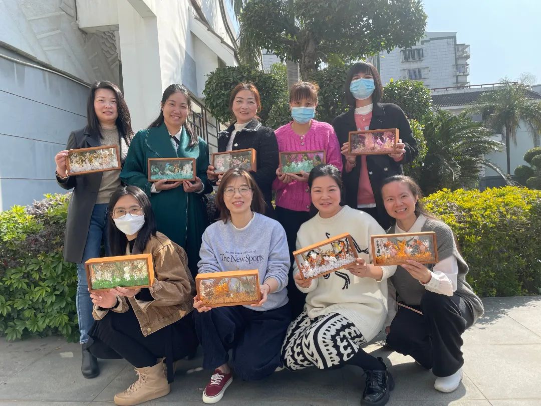 今天！向“女神”們致敬！