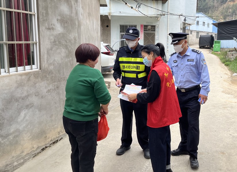 三問于民！住在這個鄉(xiāng)鎮(zhèn)安全感滿滿！