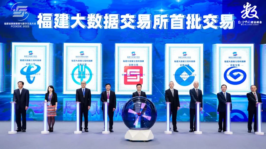芳菲四月，這場產(chǎn)業(yè)盛會(huì)讓我們一起期待！