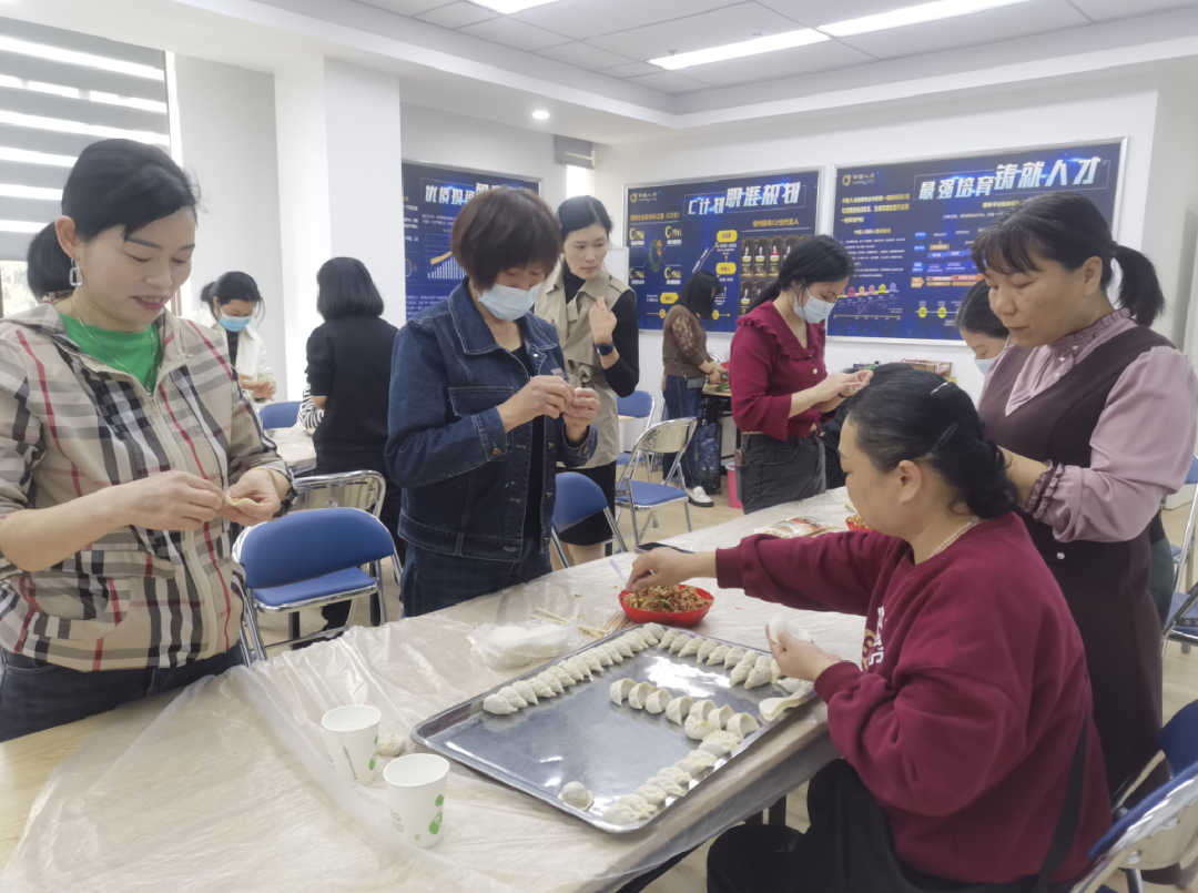 打造幸福“六有家園”！關(guān)湖邊社區(qū)這樣發(fā)力......