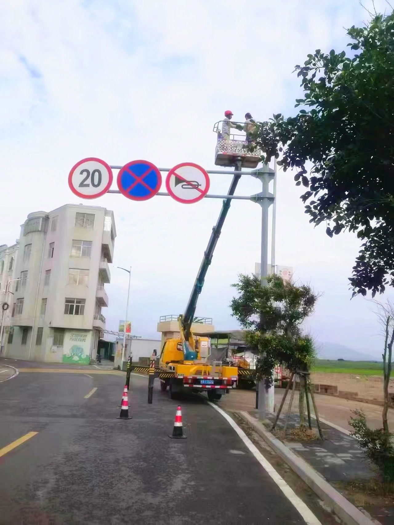 民聲零距離 || 盞盞民心燈 照亮回家路！