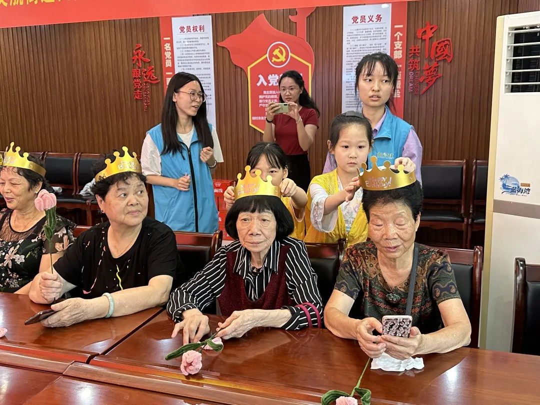 感動(dòng)！這場(chǎng)“集體生日趴”不一般！