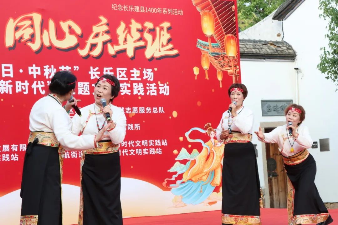 演出、游戲、互動(dòng)……這場(chǎng)活動(dòng)歡樂多多