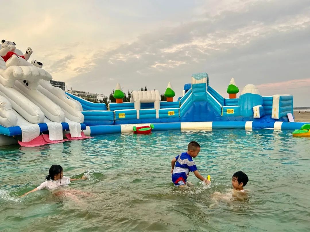 海灘夜市你逛過(guò)嗎？來(lái)長(zhǎng)樂(lè)這里！嗨吃嗨玩歡樂(lè)不斷……