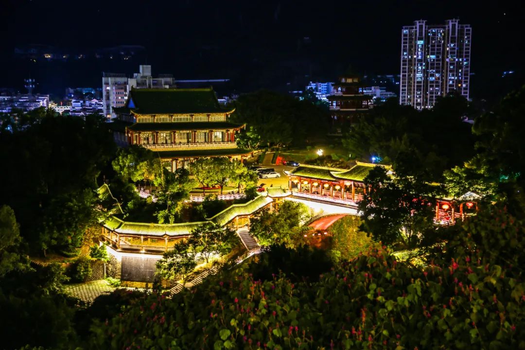 持續(xù)3天！這場(chǎng)盛大燈光秀，超震撼！