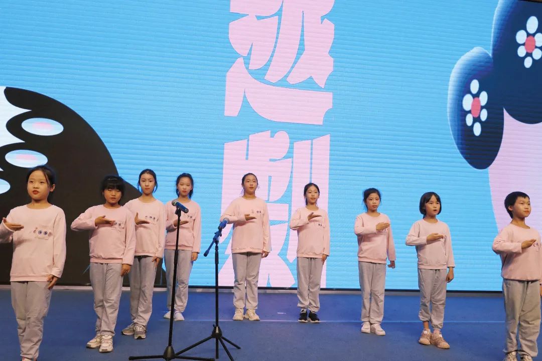 播撒種子，傳承文化！金雞獎(jiǎng)最佳女主角何賽飛來(lái)了……