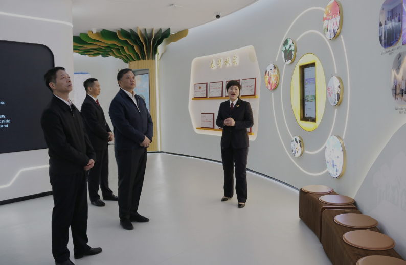 共育未成年人保護(hù)參天大樹 長樂未成年人保護(hù)教育基地正式開館
