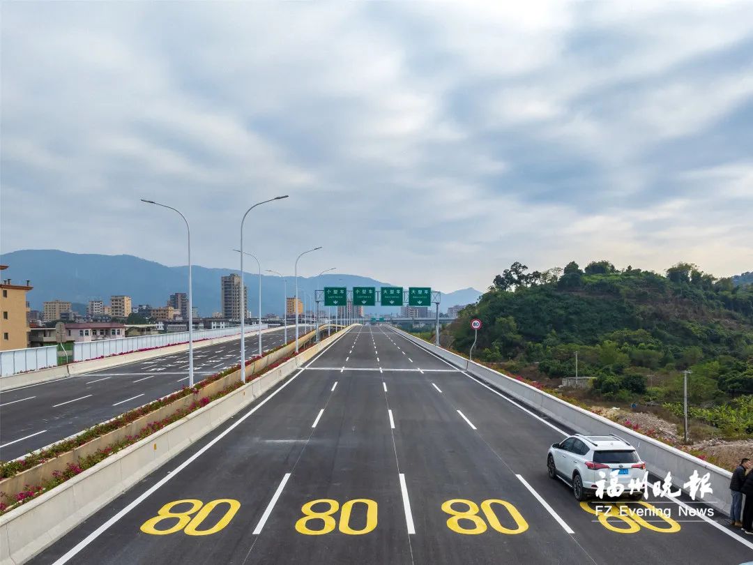今天長(zhǎng)樂(lè)這里通車(chē)！三江口→濱海新城20分鐘免費(fèi)直達(dá)！