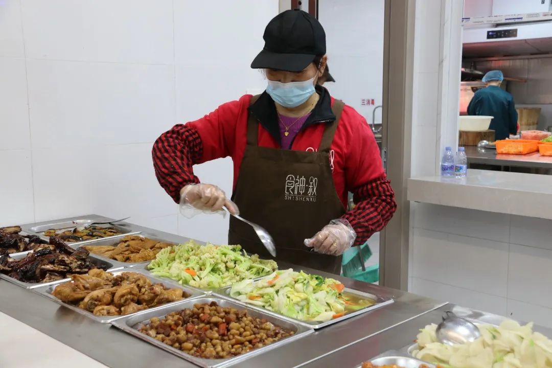 首家省級(jí)示范！長(zhǎng)樂(lè)這家“美味與顏值”并存的食堂開(kāi)業(yè)啦！