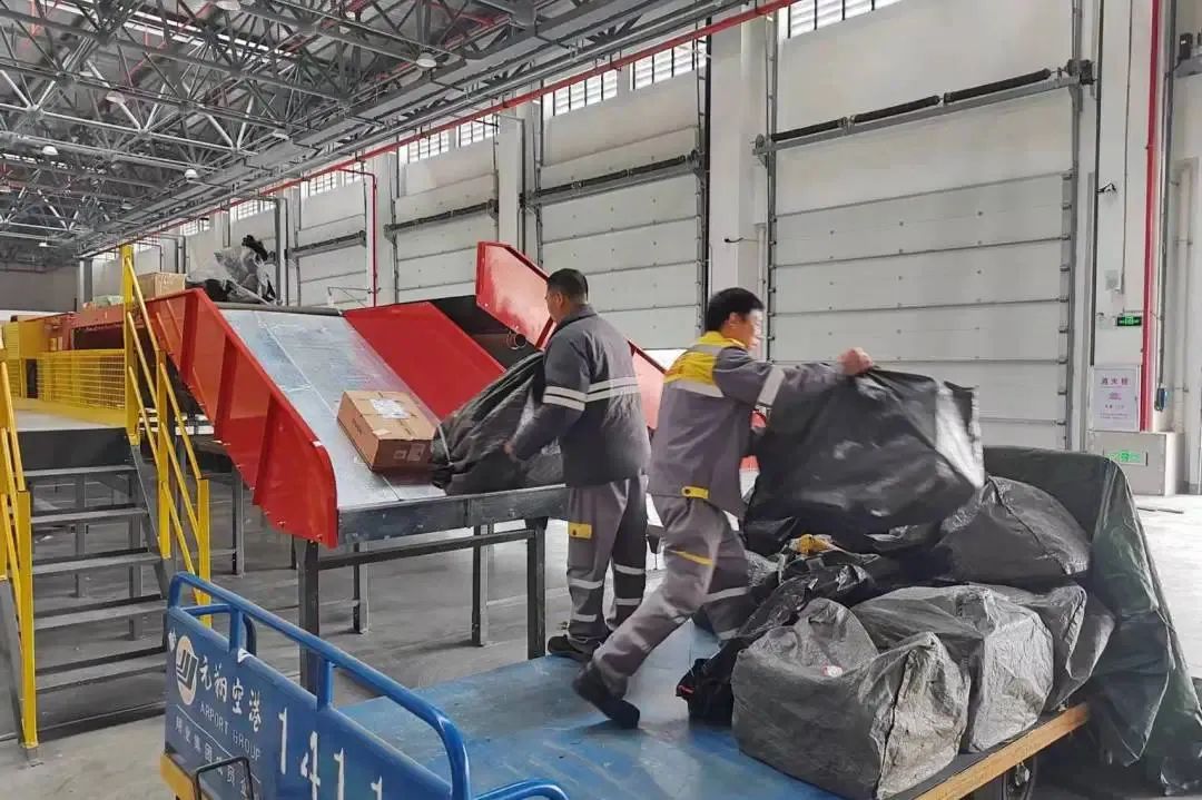 正式啟用！長樂機(jī)場國內(nèi)貨站步入“雙庫運行”時代