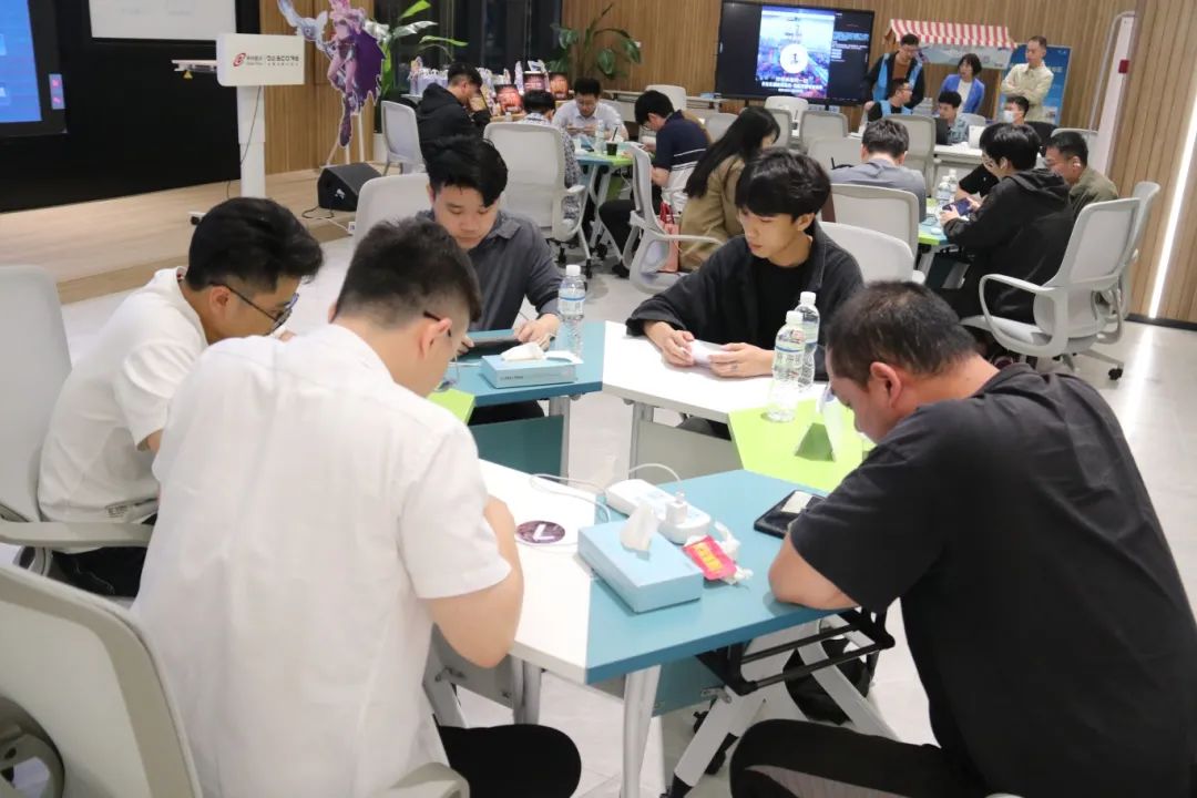 英雄集結(jié)！長樂這場電競賽燃爆了！