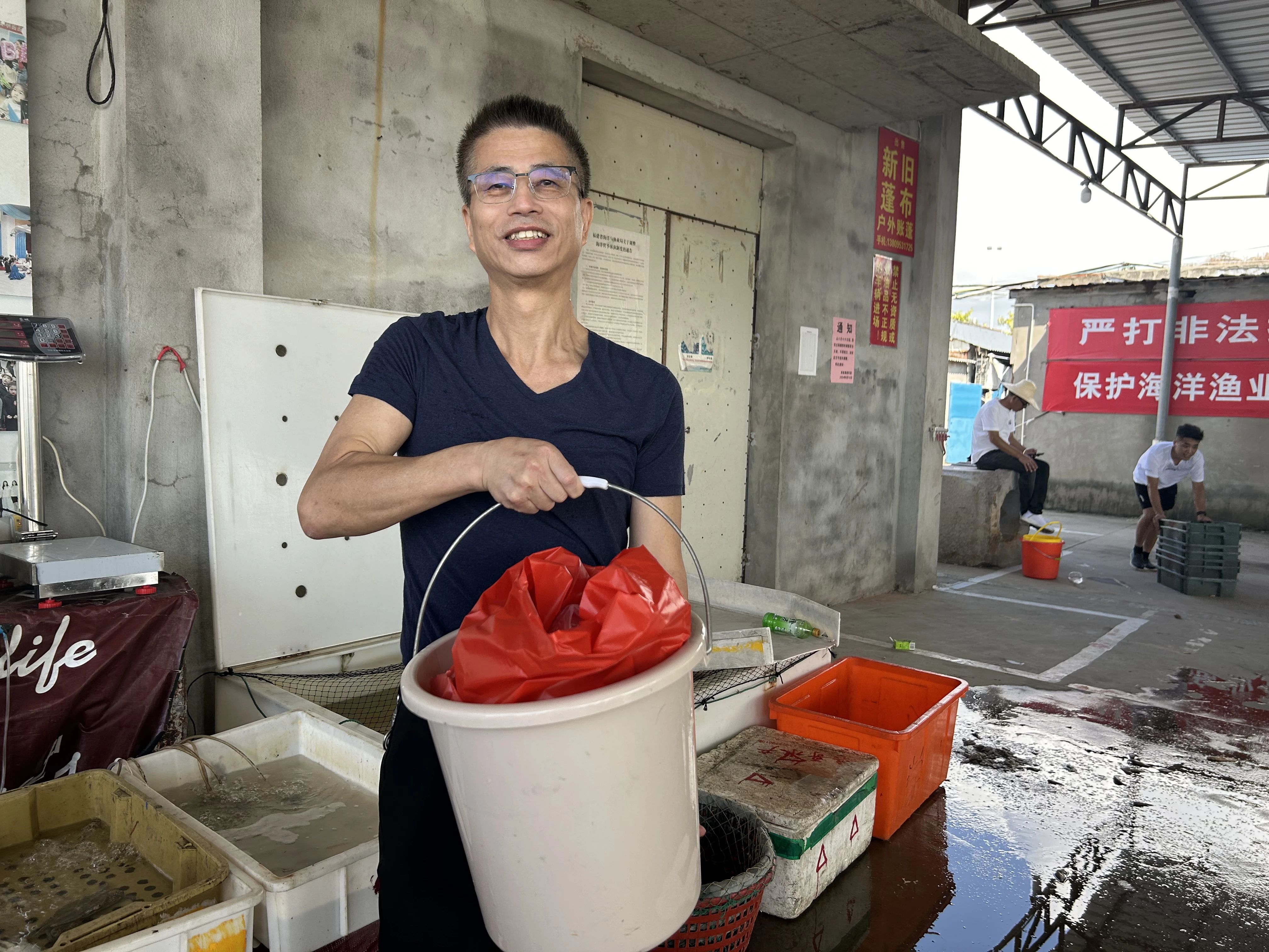 開漁啦！新鮮海味沖沖沖