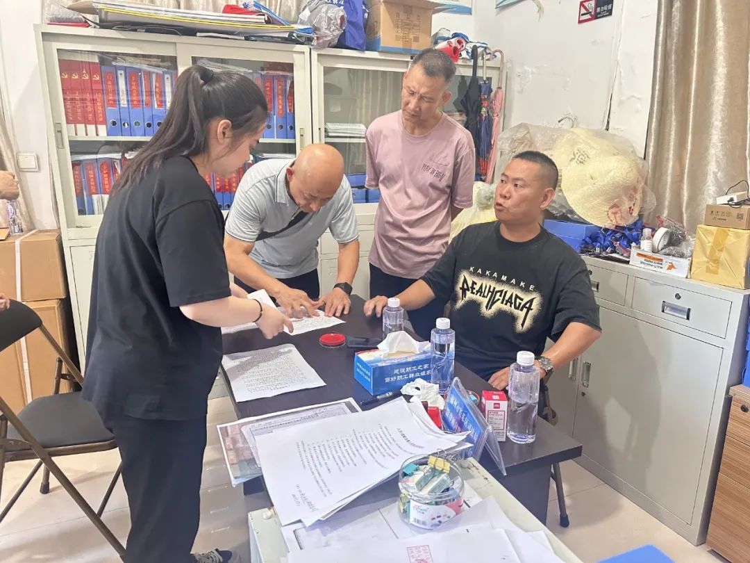 暢通法律“直通車”，他們一直在路上！