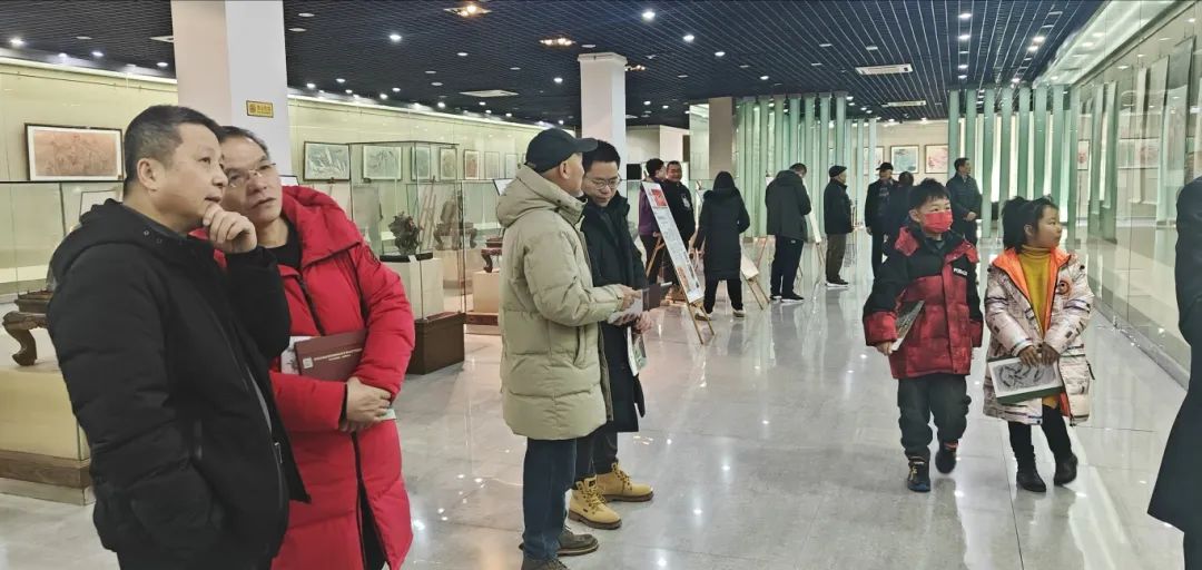 太逼真啦！今天開展！