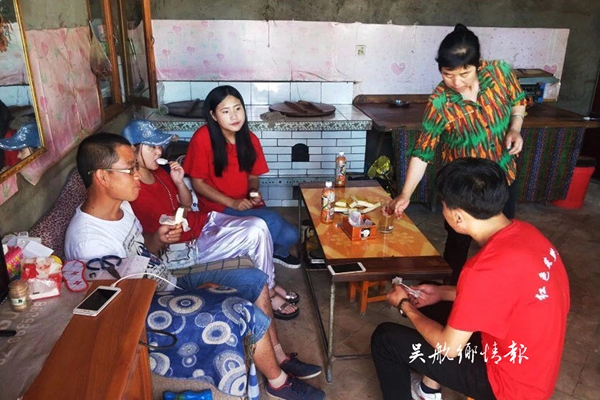 3版2條福外綠色隴產(chǎn)定洗筑夢堆赴甘肅開展社會實踐活動（無文字說明）2.jpg