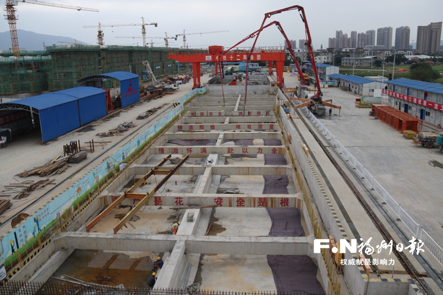 福州地鐵5號線高仕路站主體封頂