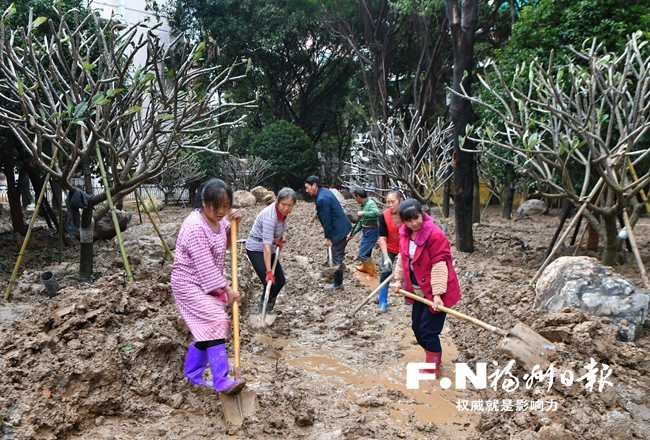 福州一些公共綠地進行升級改造　打造街頭小公園