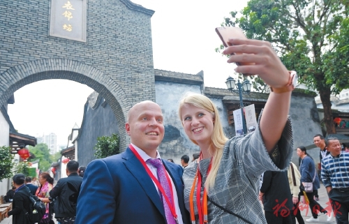 境外旅行商代表點贊三坊七巷：神奇！震撼！美妙！