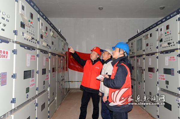指導(dǎo)企業(yè)用電.jpg