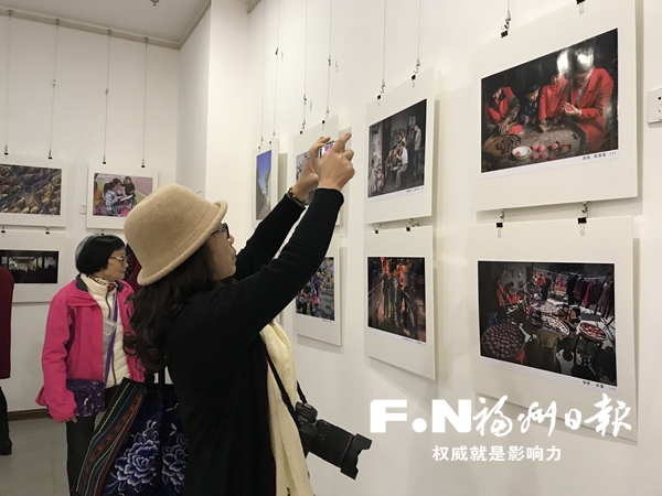 福州女性攝影作品展本月免費(fèi)觀賞