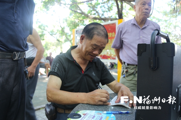 長樂塔山講壇“開枝散葉” “聽迷”將講壇“搬”到江田