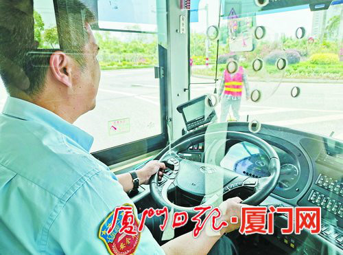 智能輔助駕駛 廈門在國內(nèi)率先實現(xiàn)BRT公交站5G網(wǎng)絡覆蓋
