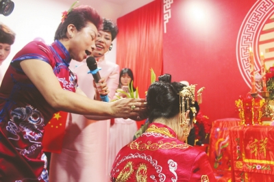 福州喜娘文化：正積極創(chuàng)新　也正努力為自己喝彩